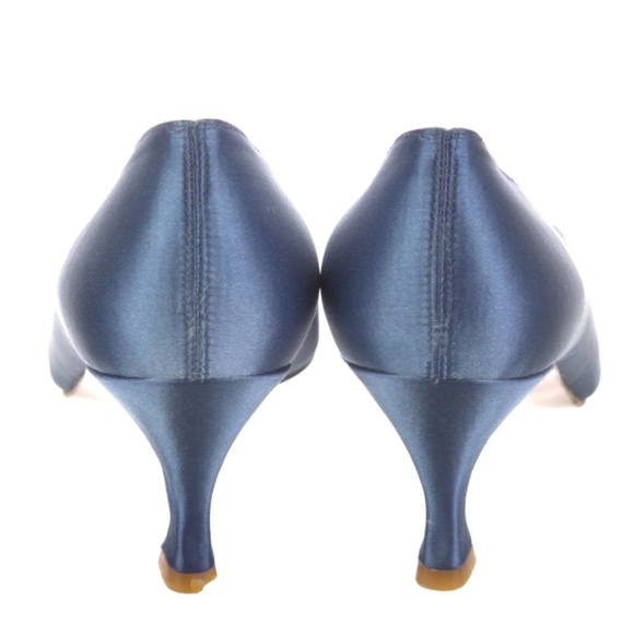 blue heels - Picture 3 of 4